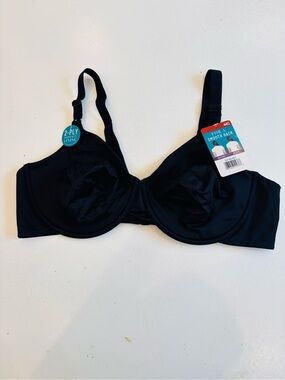 Vanity Fair Black Underwire 2-Ply Lined Bra size 44C